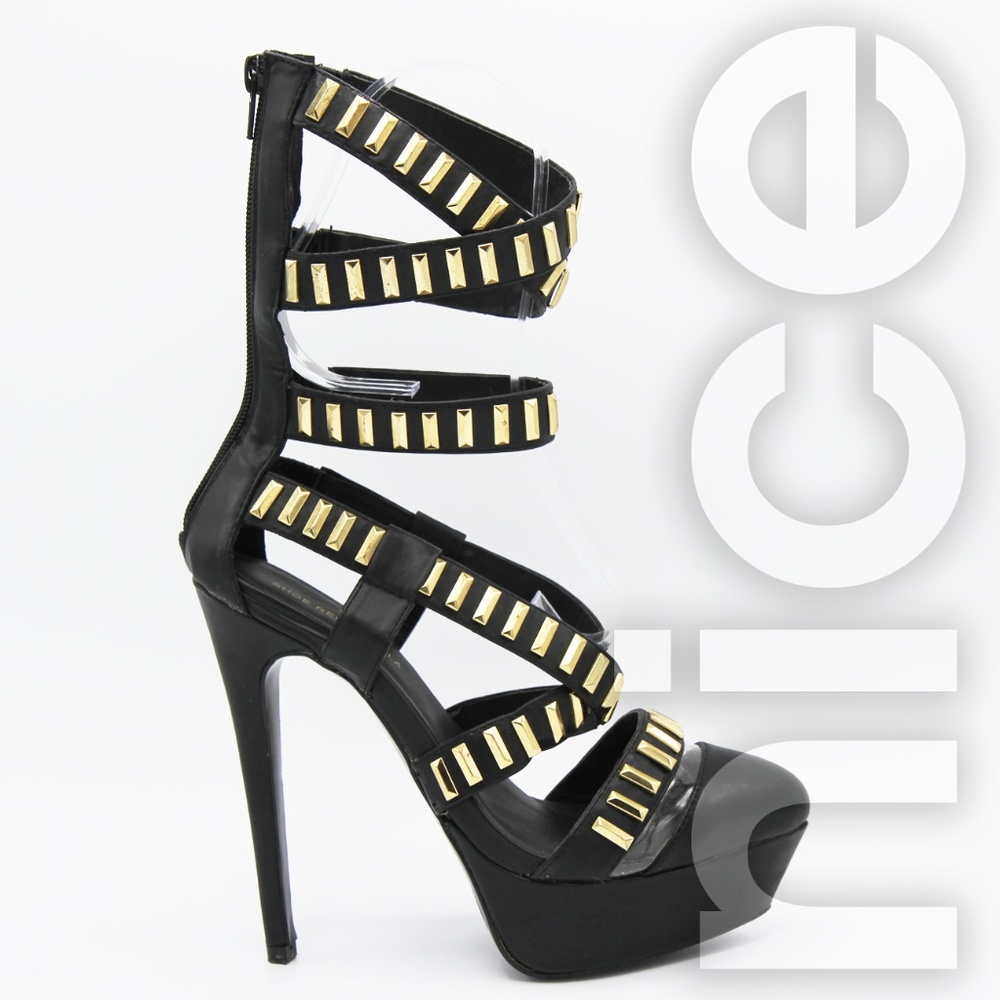 LA SHOE REPUBLIC LA